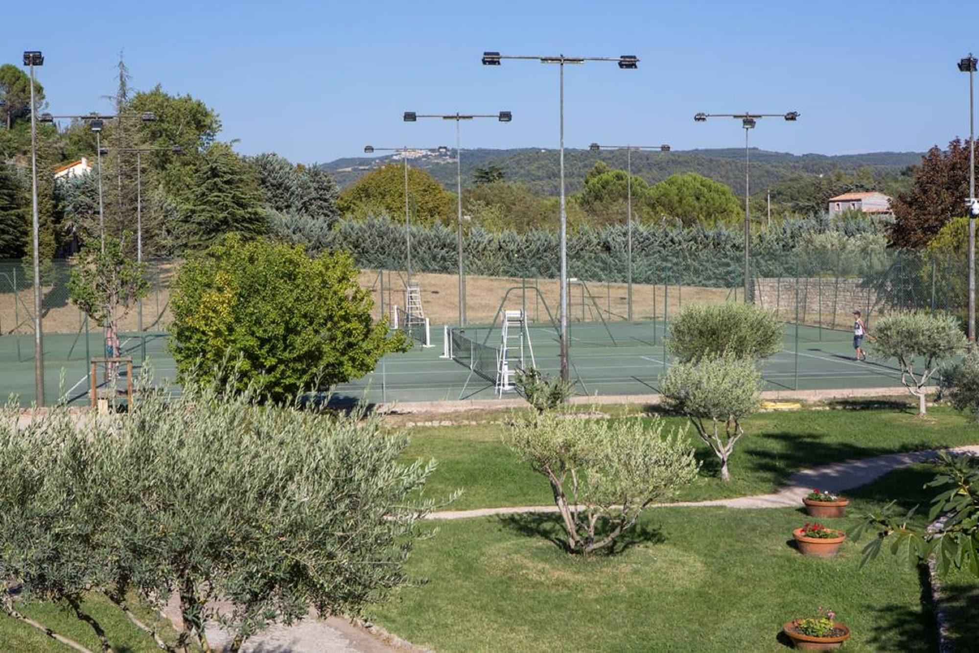 Instalaciones Recreativas Hôtel Vacances Bleues Castel Luberon