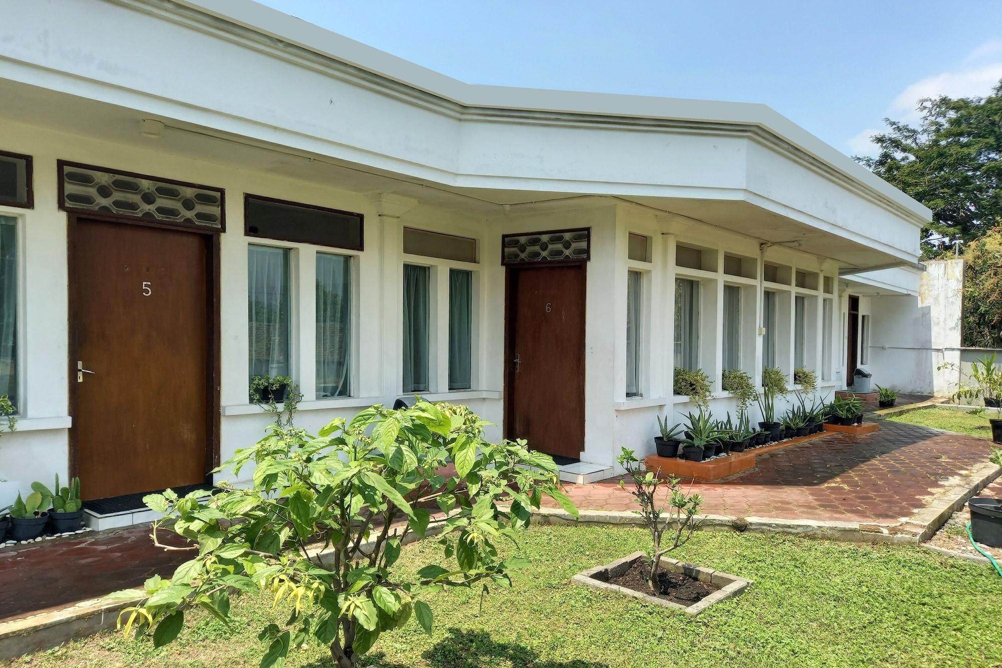 Varios Vanda Villa Batu