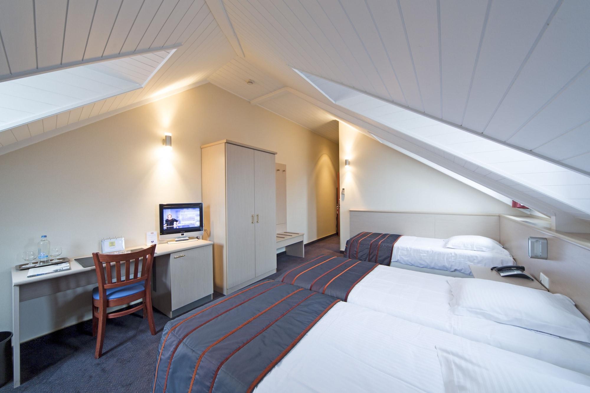 Set de Habitación Hotel Leo Station et Annexes