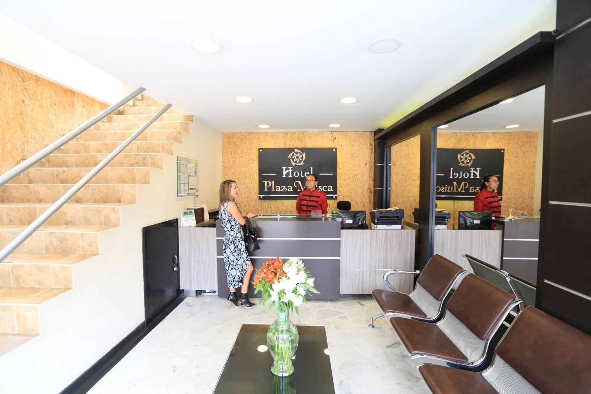 Vista Lobby Hotel Plaza Muisca