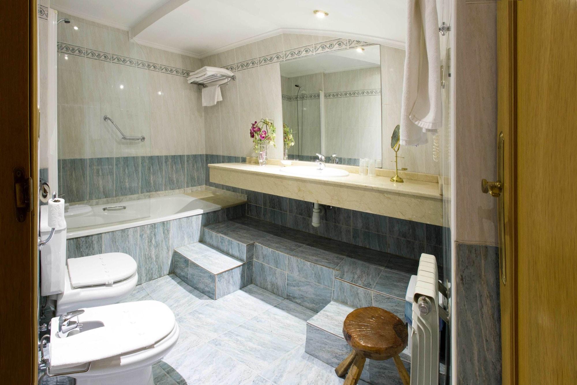 Equipamiento de Habitación Don Pedro