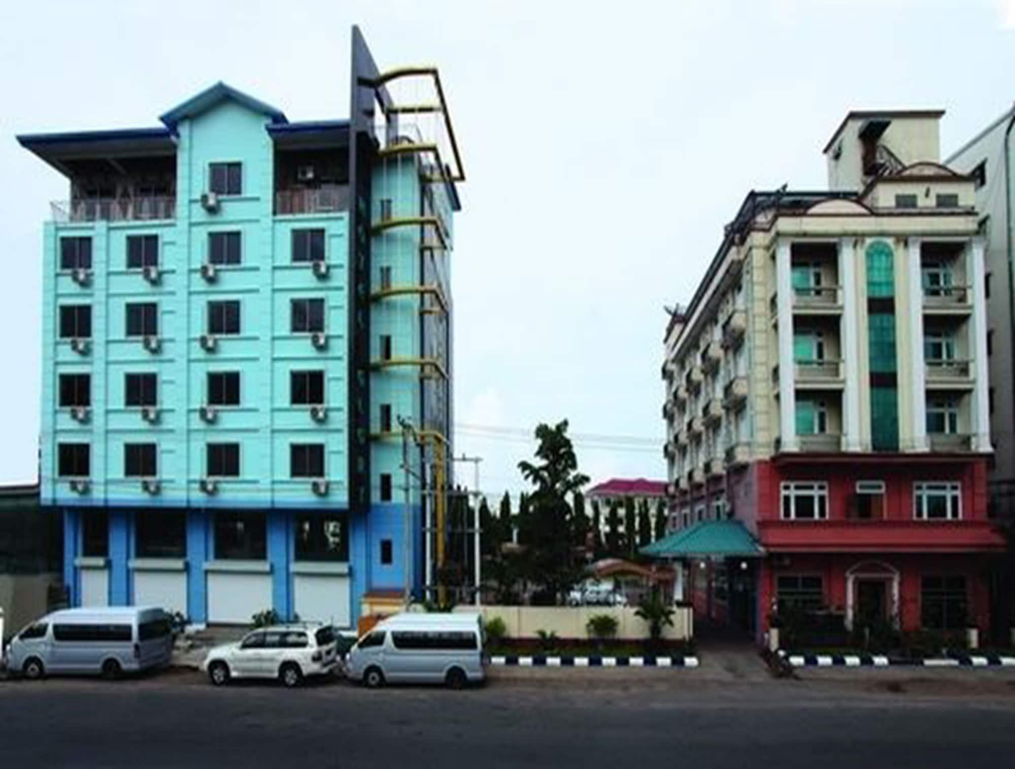 Vista Exterior Hotel Glory