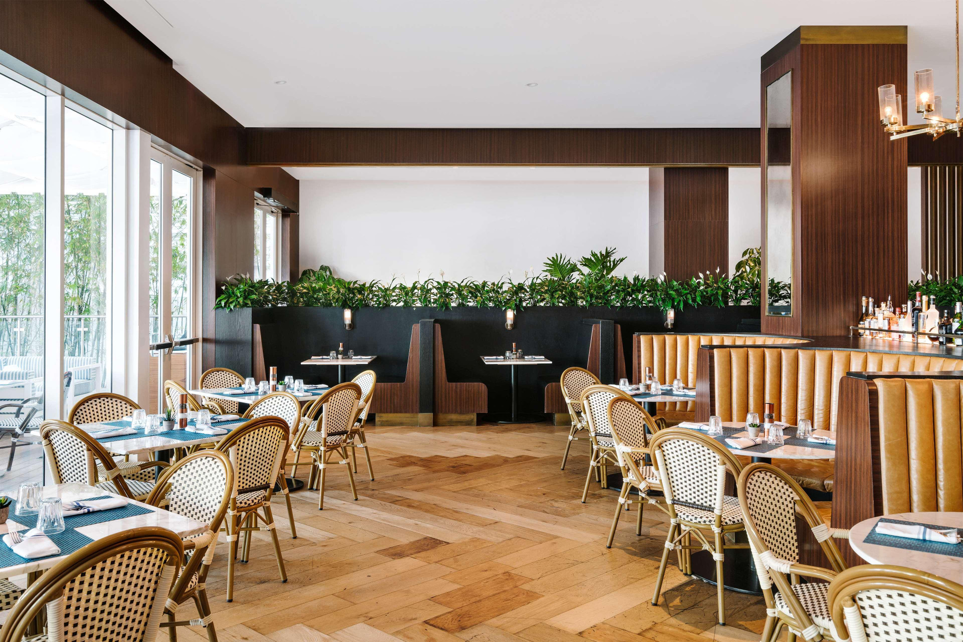 Restaurant Nautilus Sonesta Miami Beach