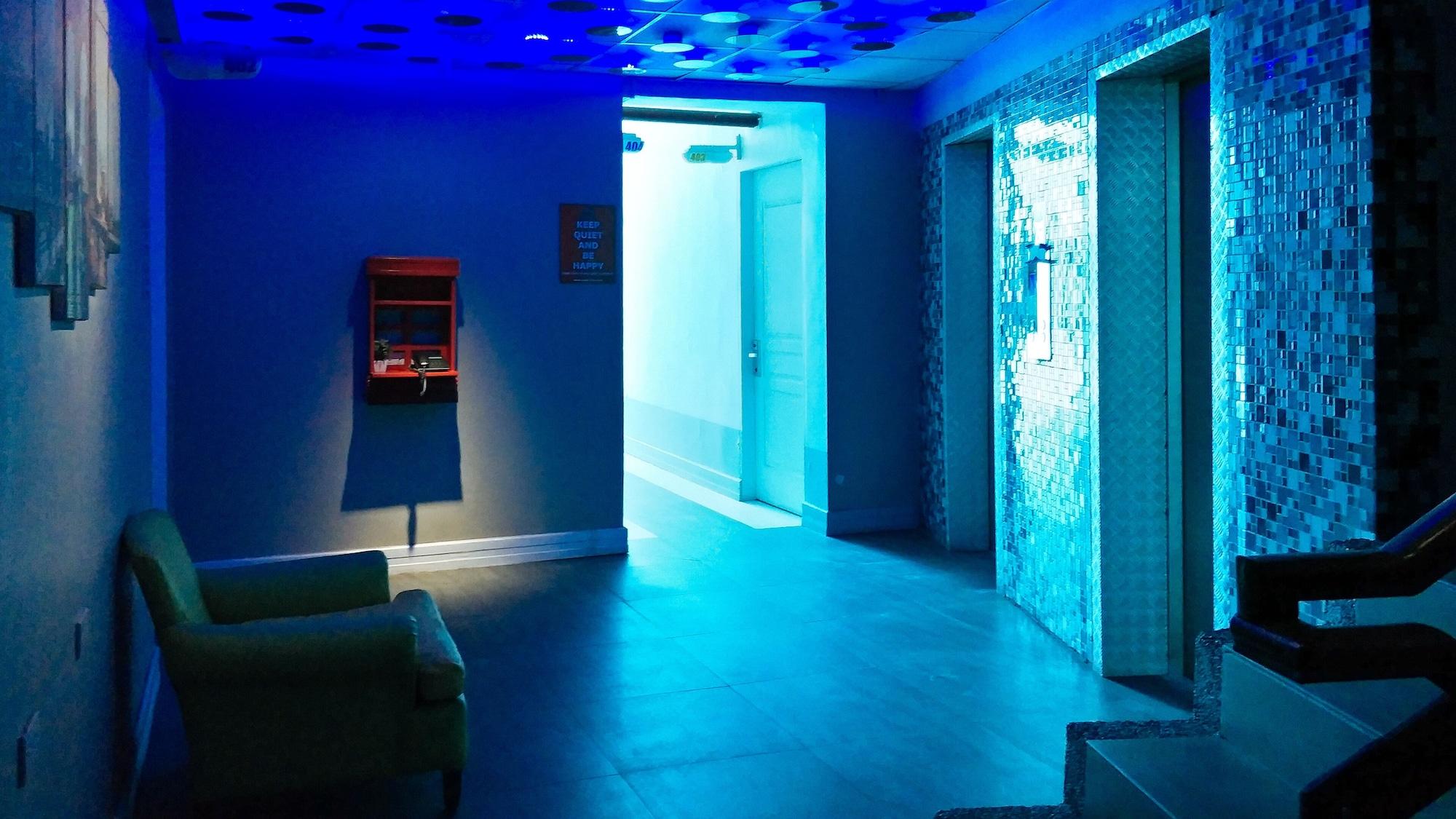 Comodidades del Alojamiento RedDoorz Plus near UV Mandaue Cebu