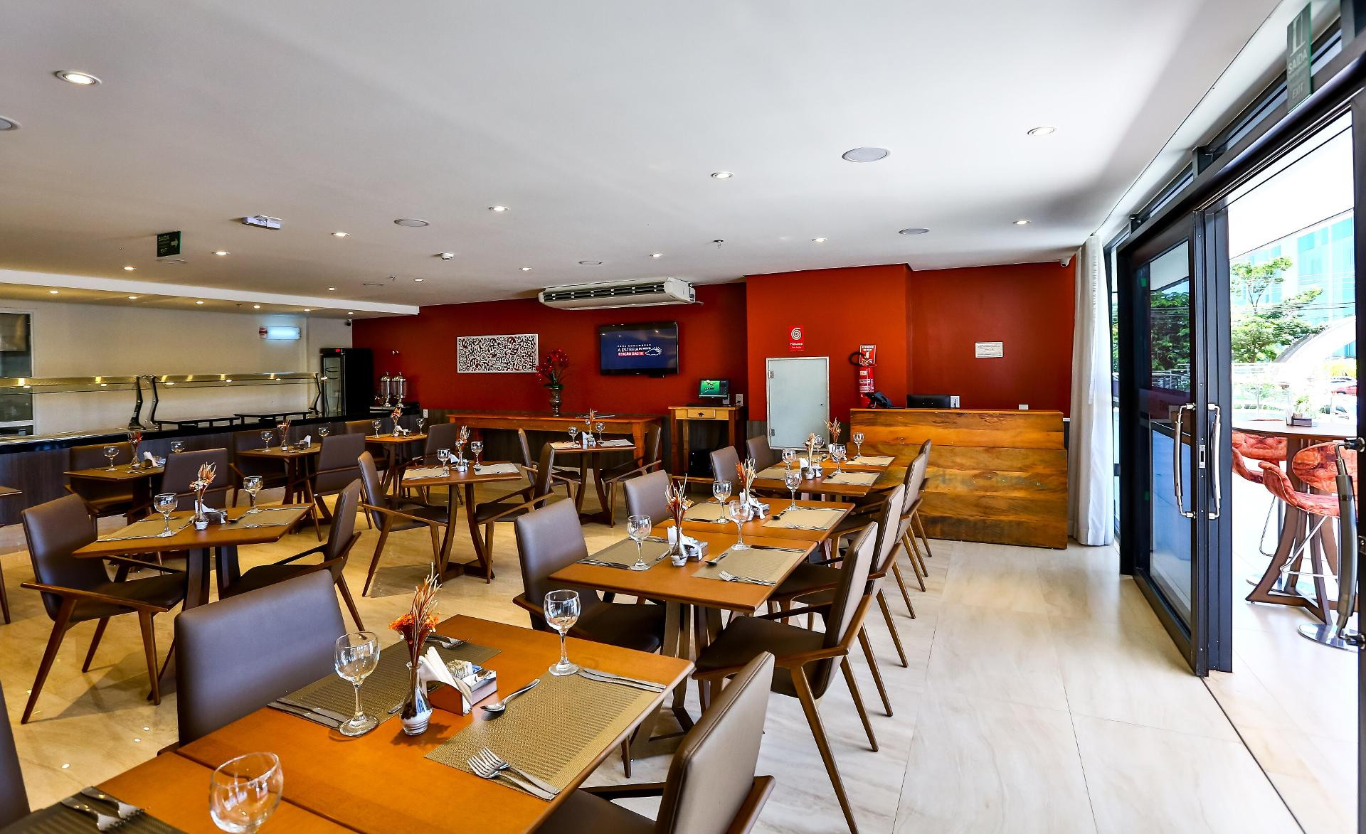 Restaurant Quality Hotel Flamboyant