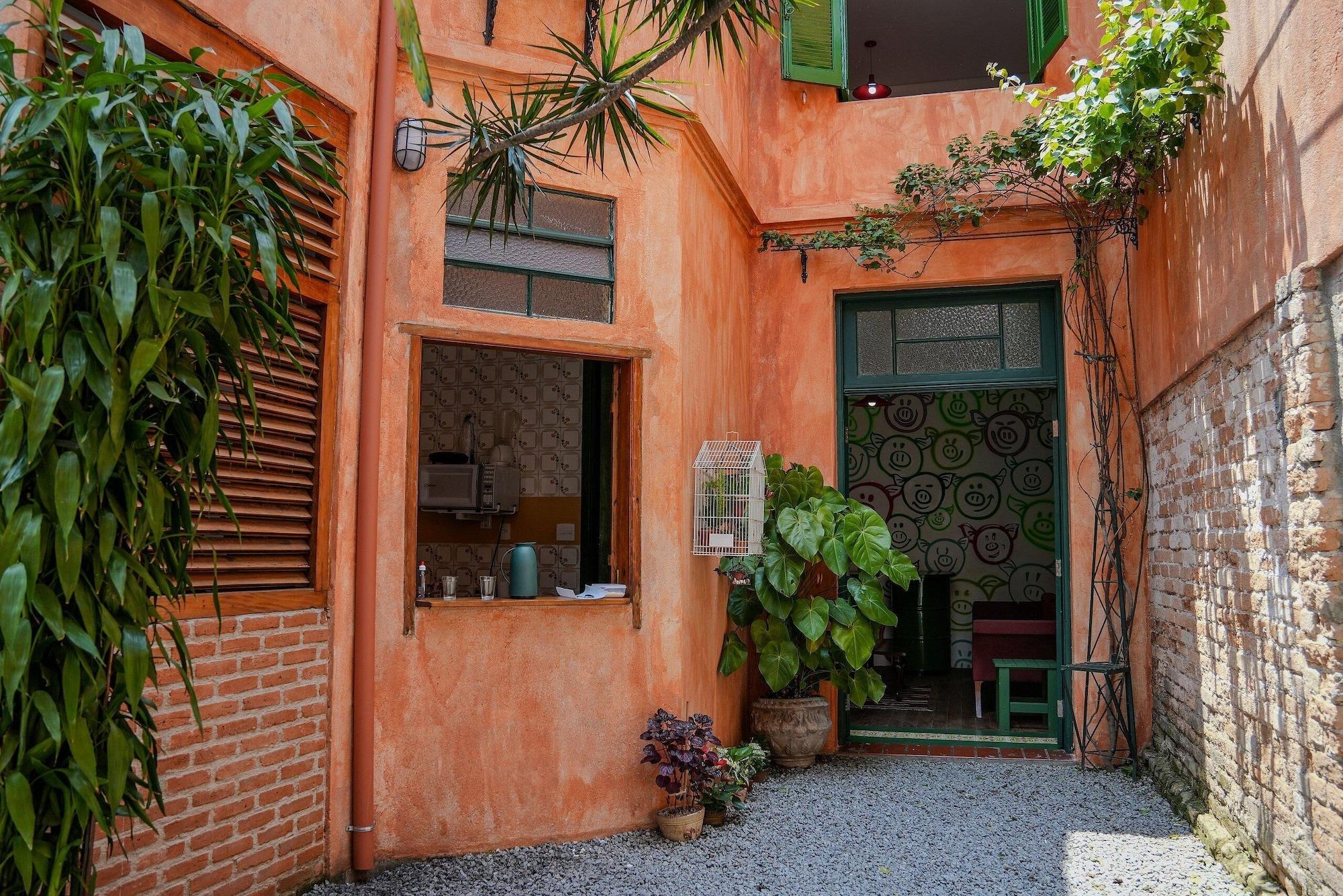 Vista Exterior Casa Finestra