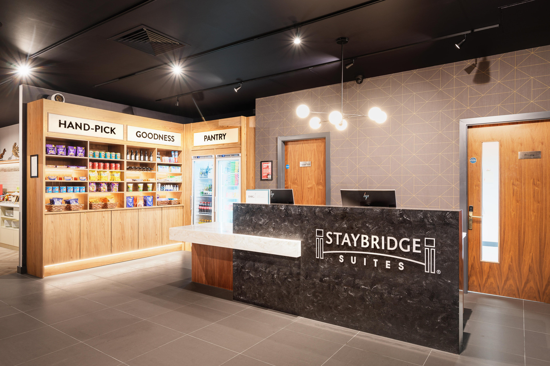 Vista Exterior Staybridge Suites Brighton by IHG