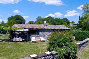 Alquiler Vacacional - Idyllic HOLIDAY HOUSE / COTTAGE in private park: QUIET + pool + sauna + gym