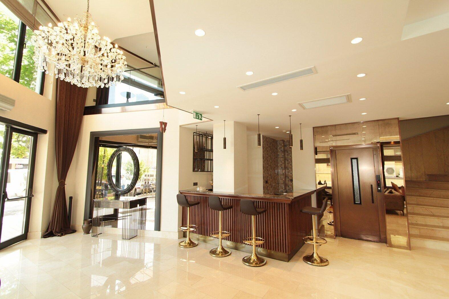 Bar/Salón Hotel Pisa