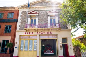 Alojamiento - Fire Station Inn