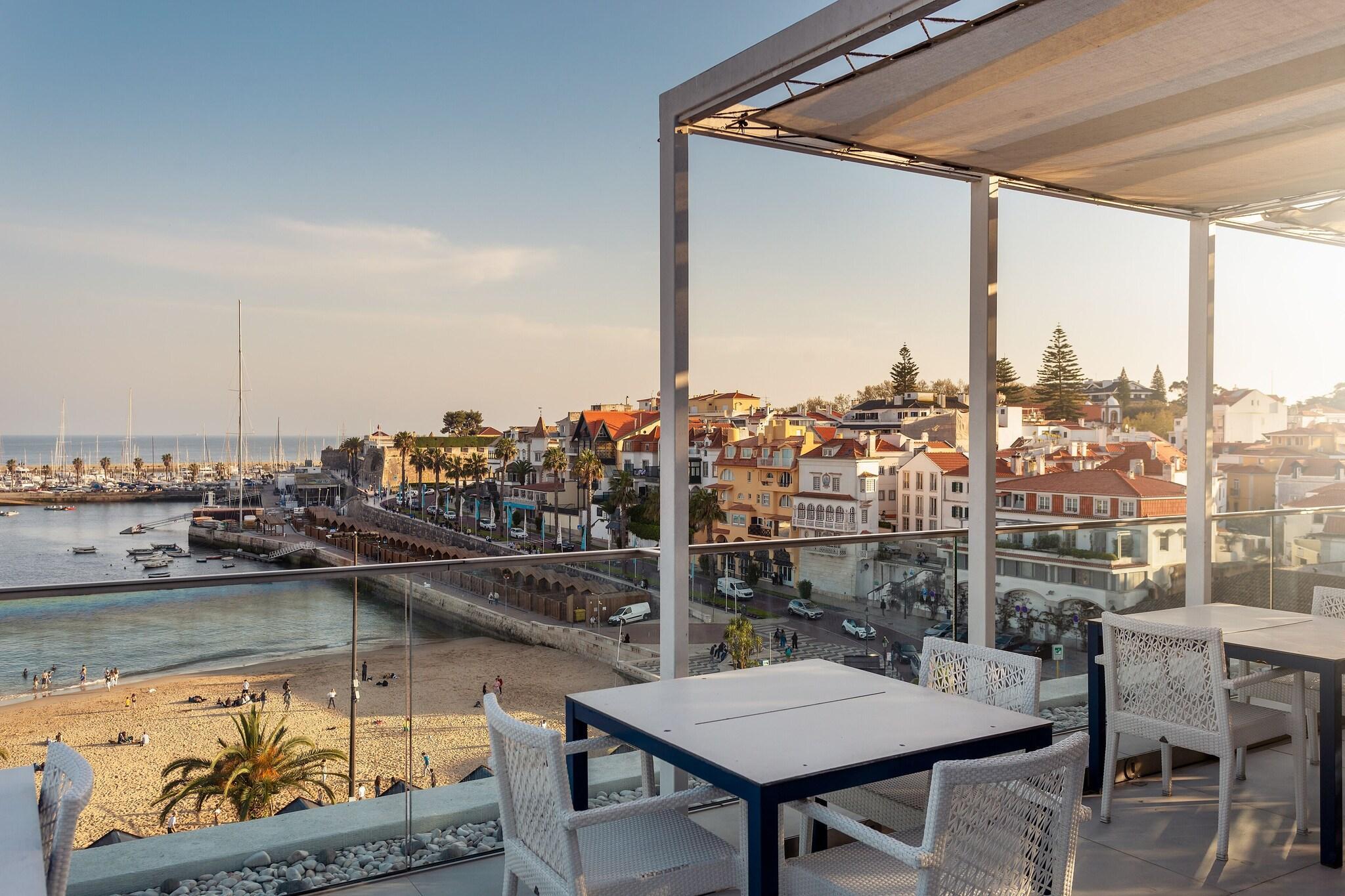 Bar/Salón Hotel Baia