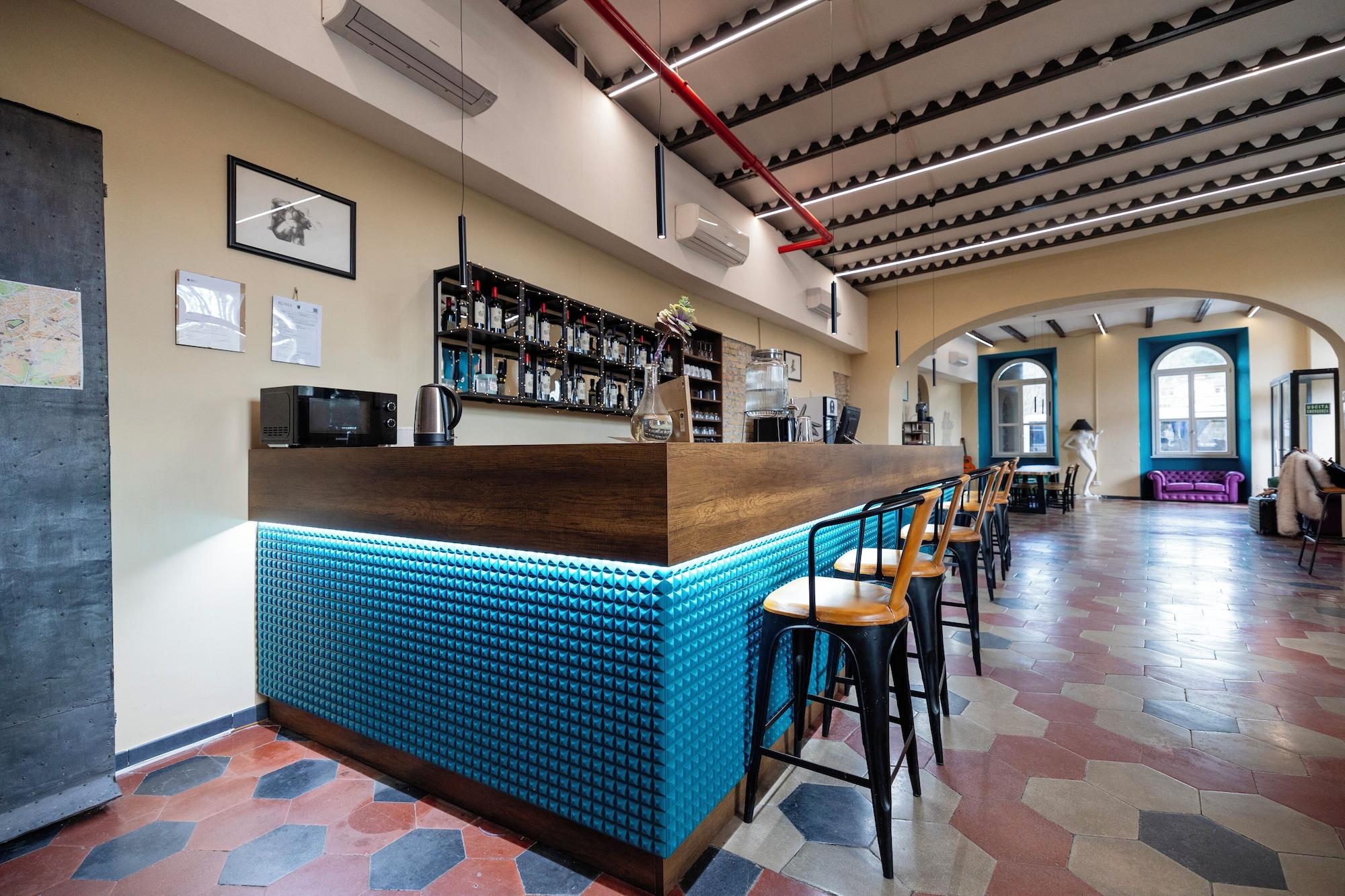 Bar/Salón Borgo Ripa Urban Travel