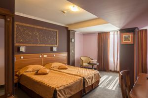 Alojamiento - Diplomat Plaza Hotel & Resort