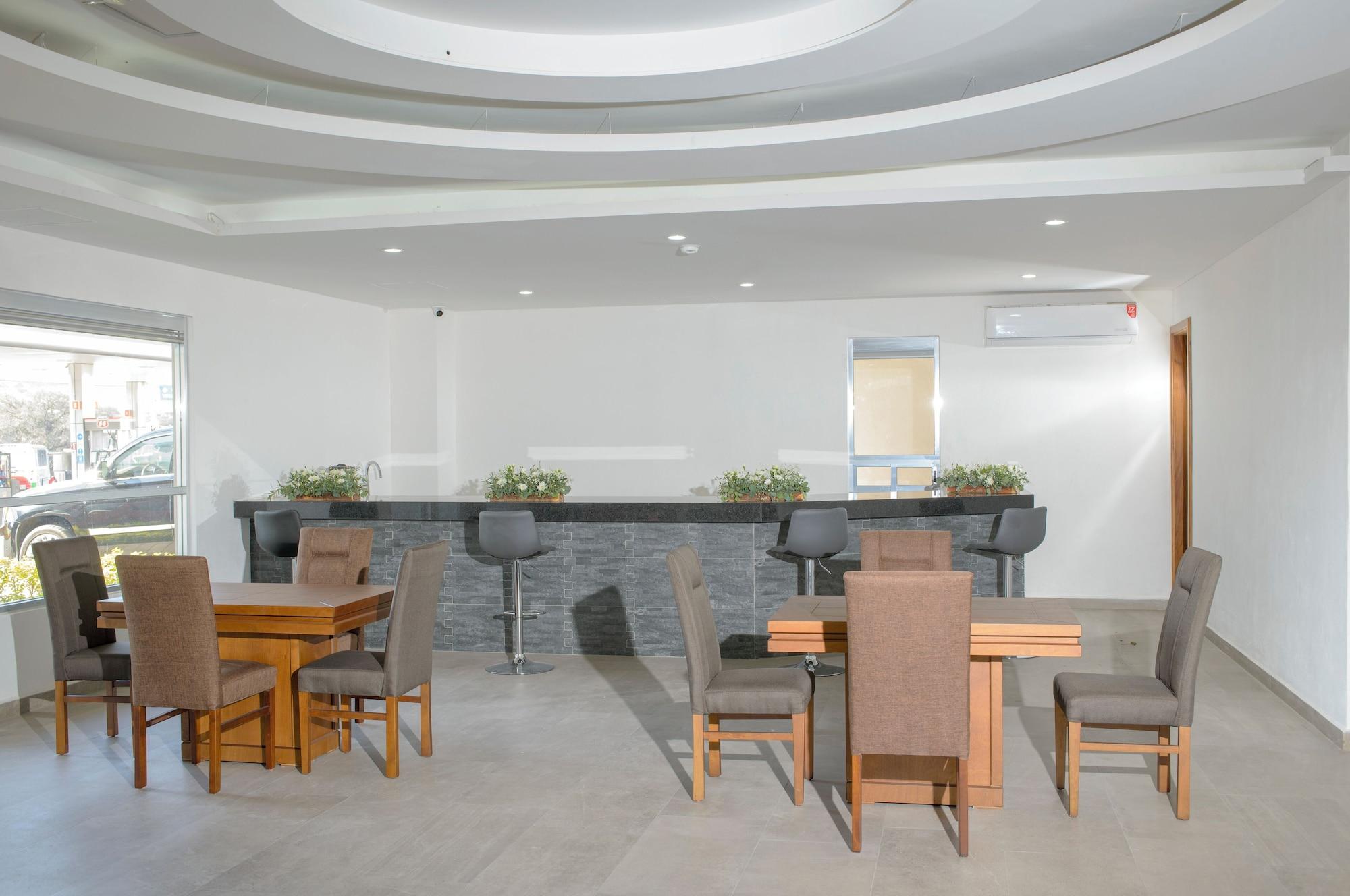 Vista Lobby MC HOTEL SALDARRIAGA QUERETARO