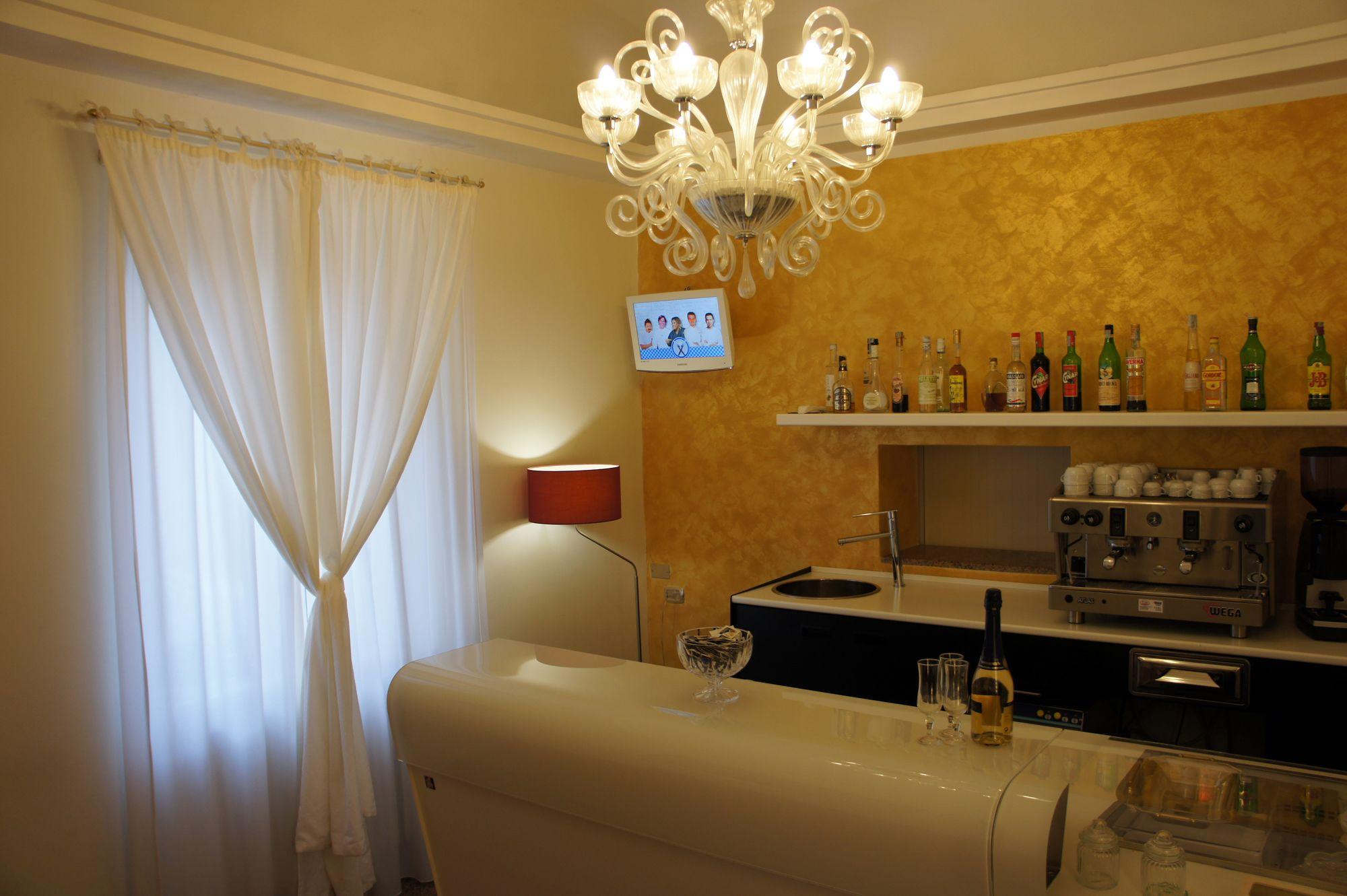 Bar/Salón Hotel Solaris