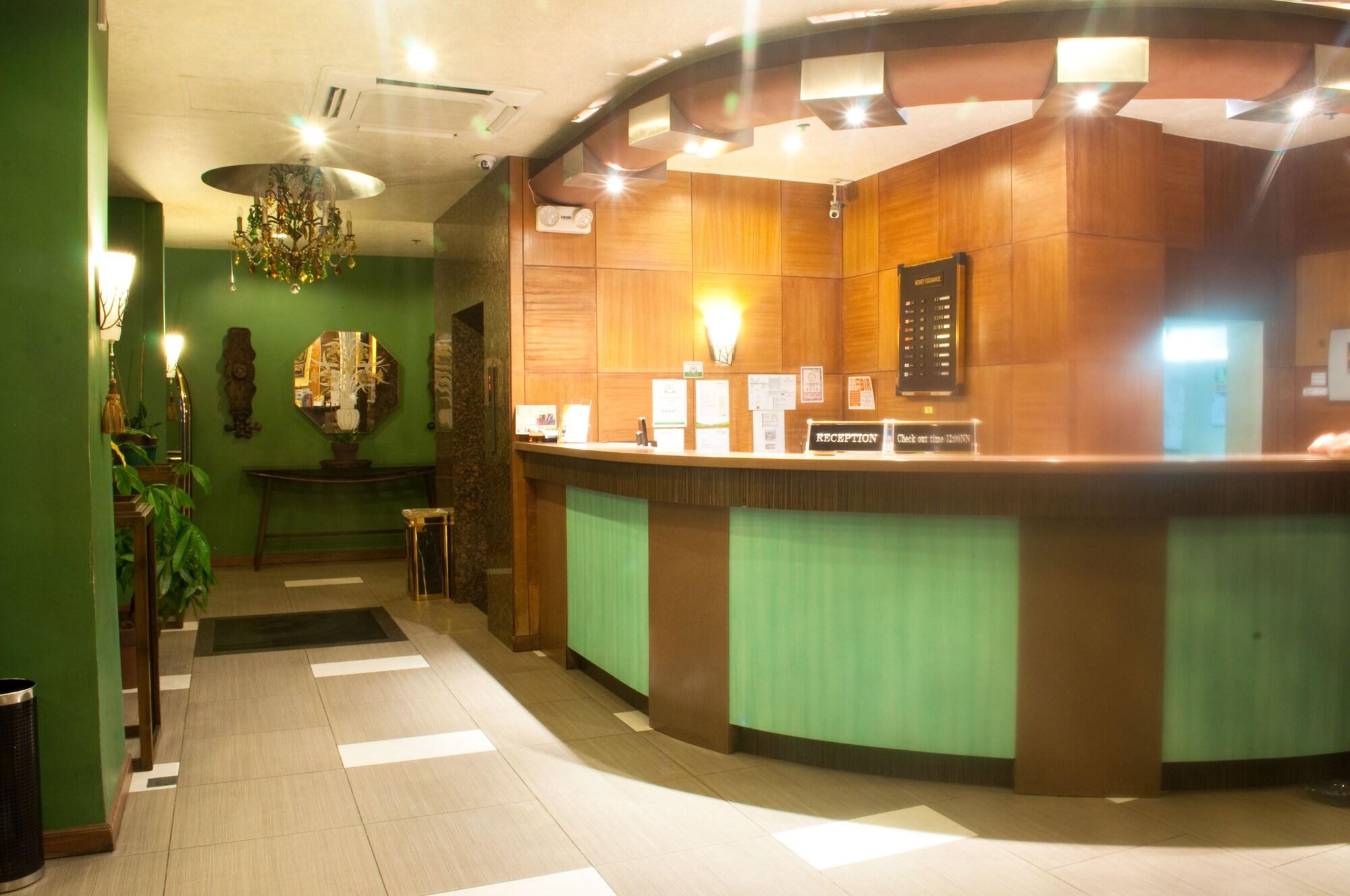 Vista Lobby Pearl Lane Hotel