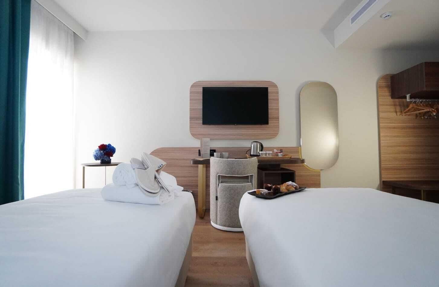 Varios UNAHOTELS La Martella