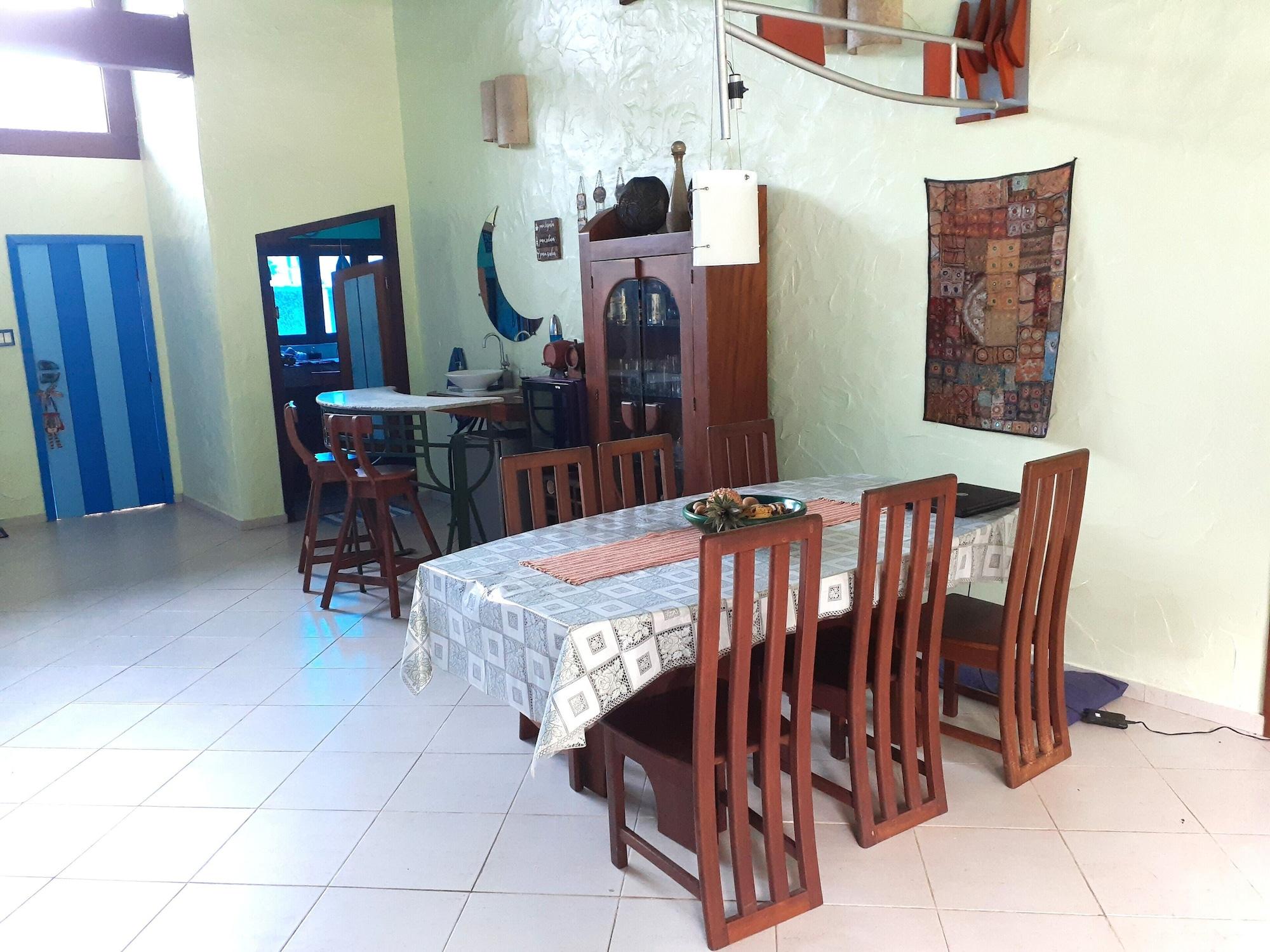 Restaurant AMAZON HOME AND JUNGLE TRIPS