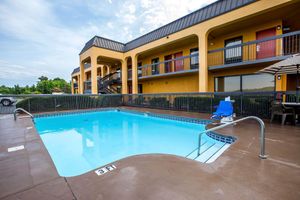 Alojamiento - Quality Inn Airport - Southeast