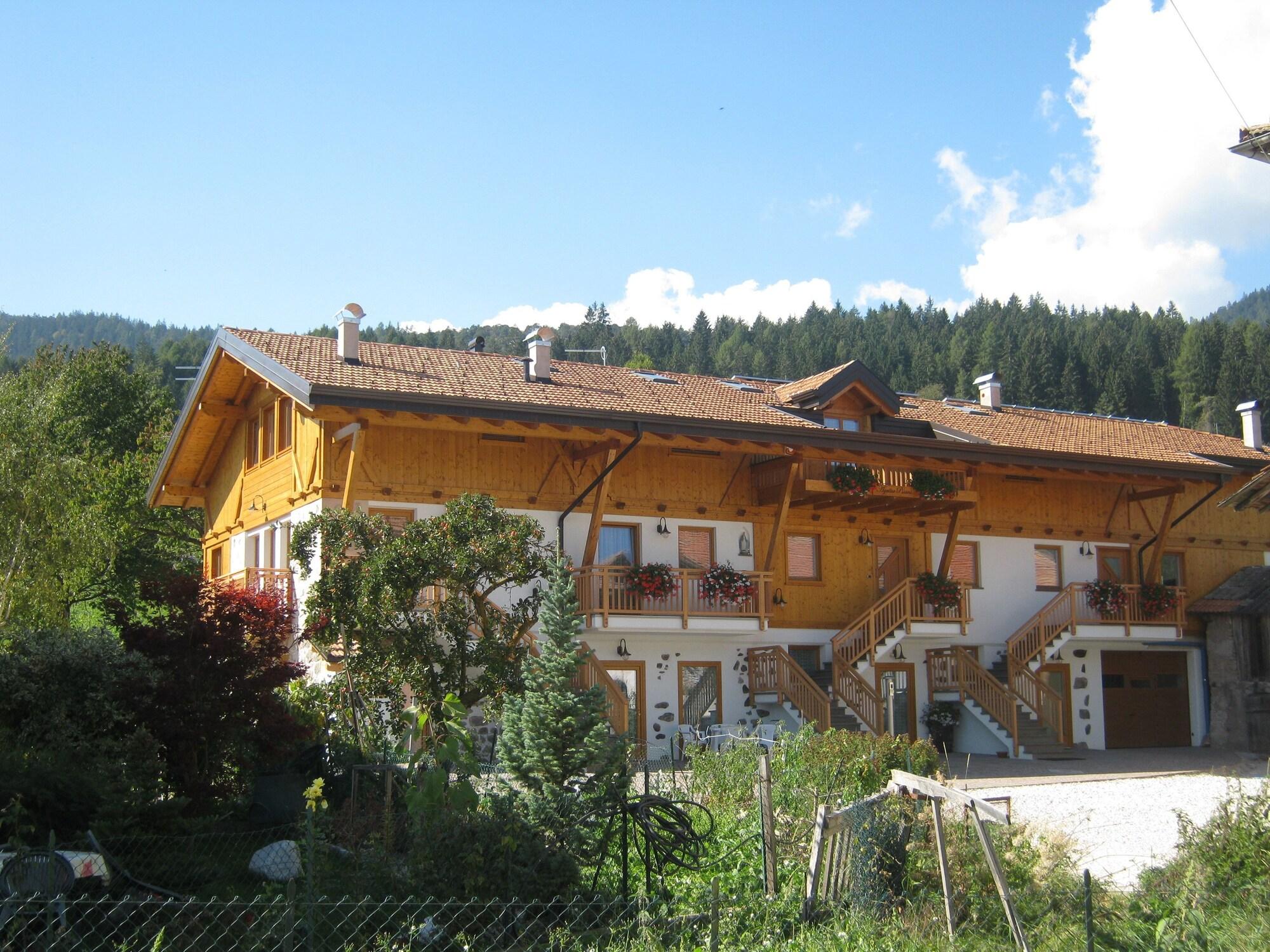 Varios Agritur Pisani