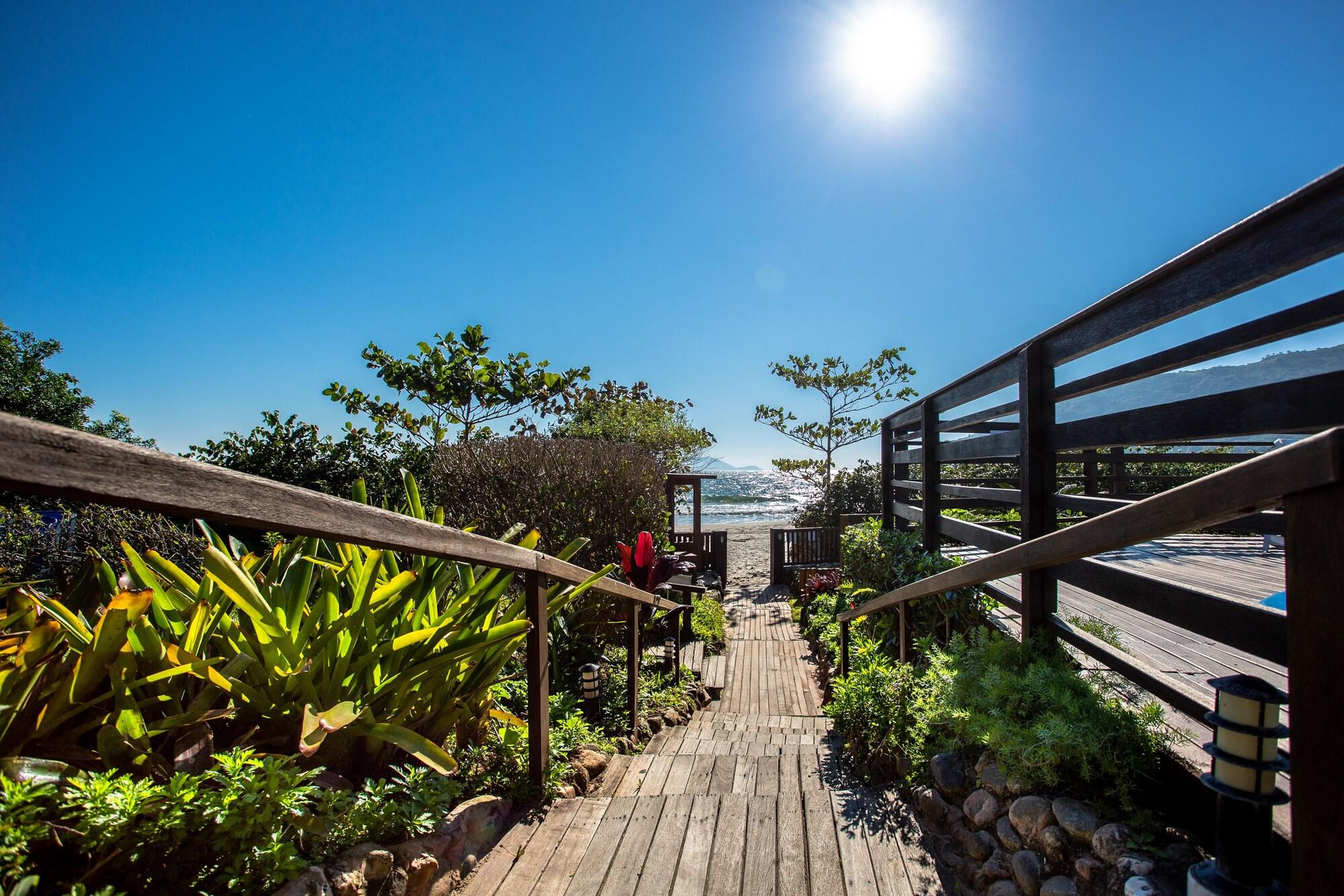 Vista Exterior Antares Club Hotel Lagoinha
