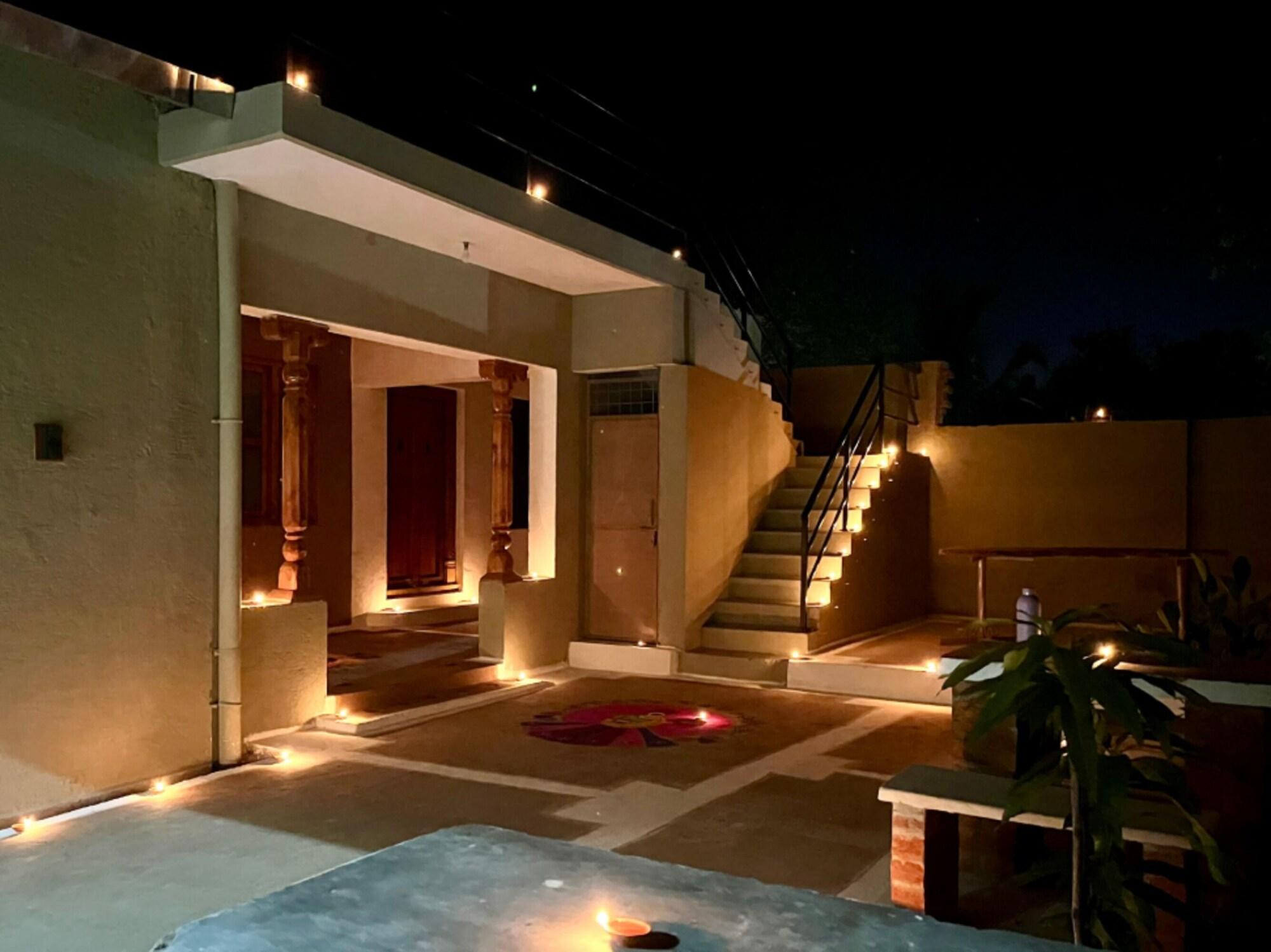 Varios Vindhyavan Mud House Panna