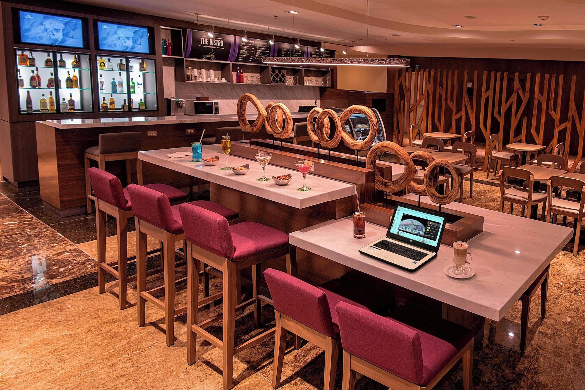 Restaurant Courtyard by Marriott Mexico City Revolucion