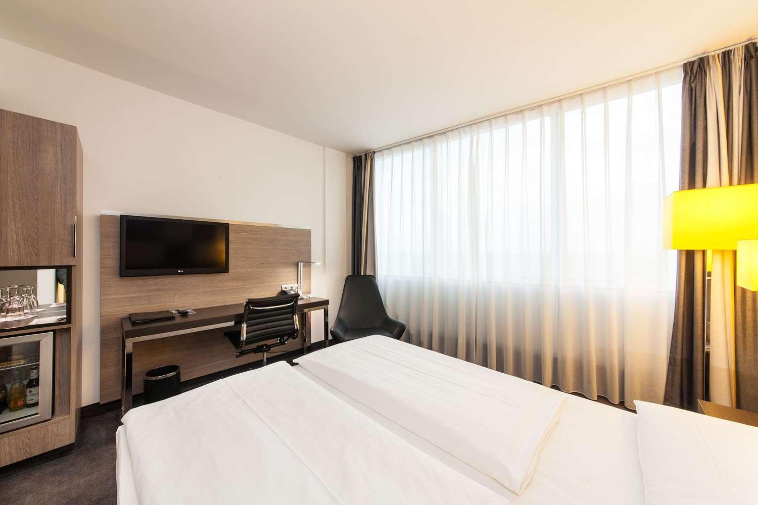 Hotel Novum Winters Hotel Berlin Im Spiegelturm Berlin