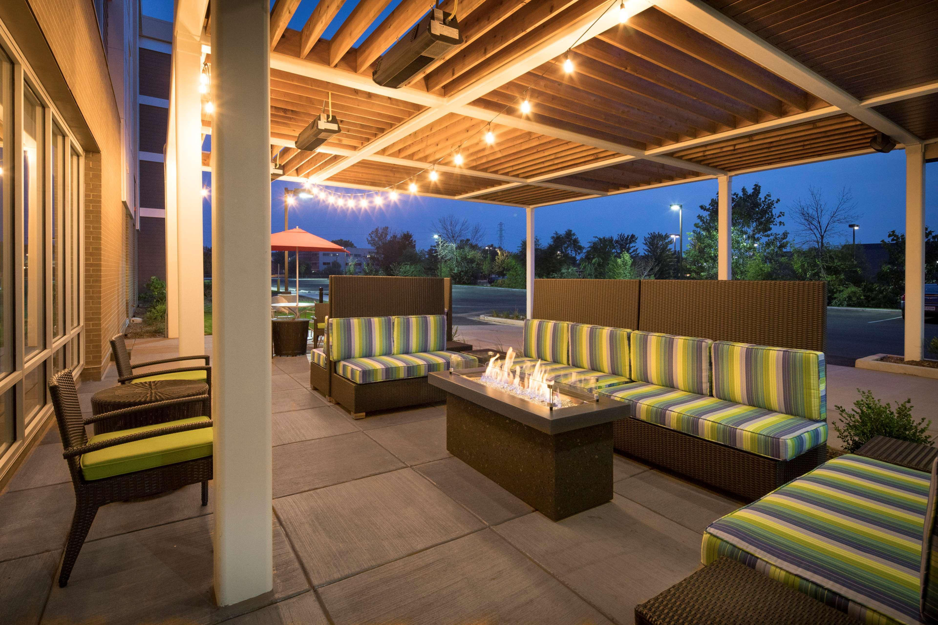 Vista Exterior Home2 Suites by Hilton Mishawaka South Bend, IN