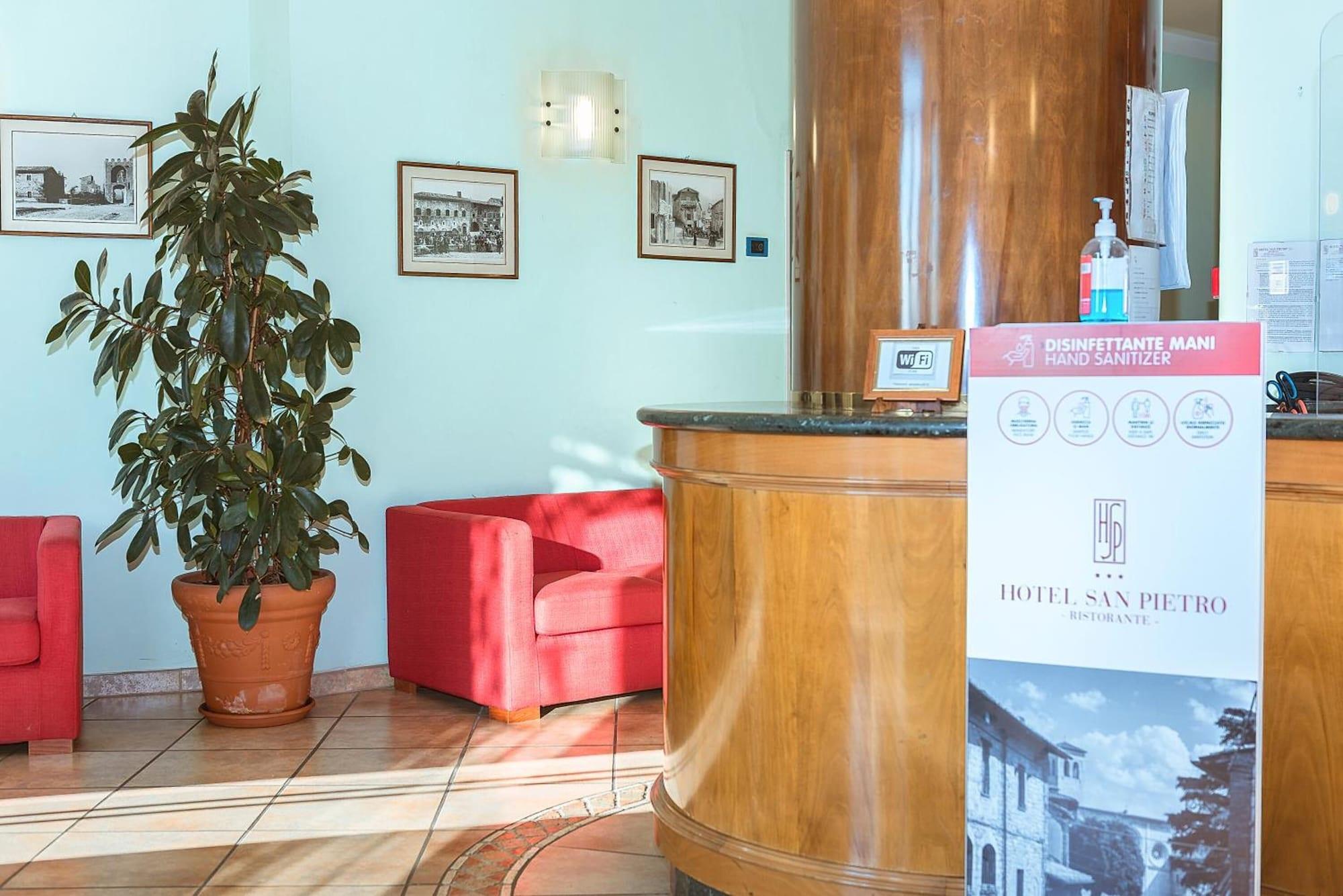 Vista Lobby Hotel San Pietro