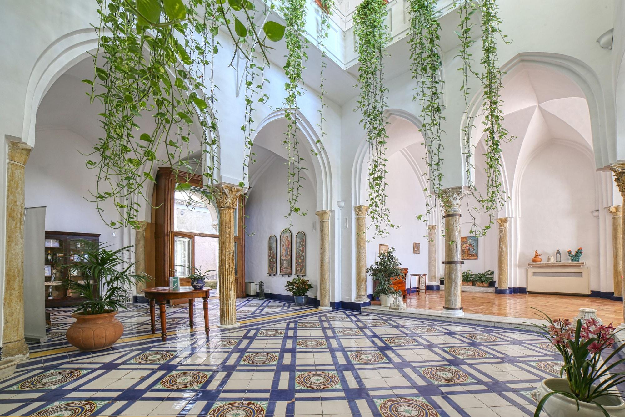 Vista Lobby Palazzo Confalone