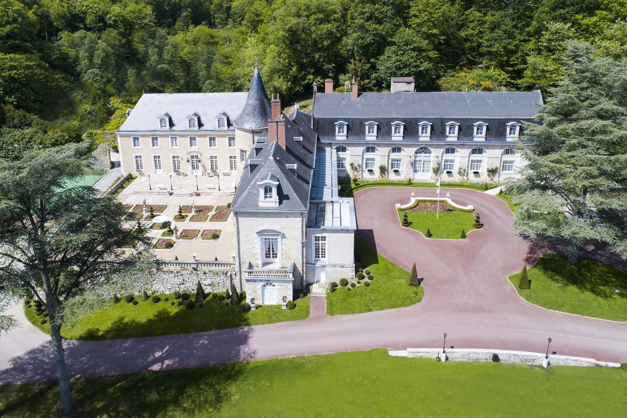 Vista Exterior Château De Beauvois - La Maison Younan
