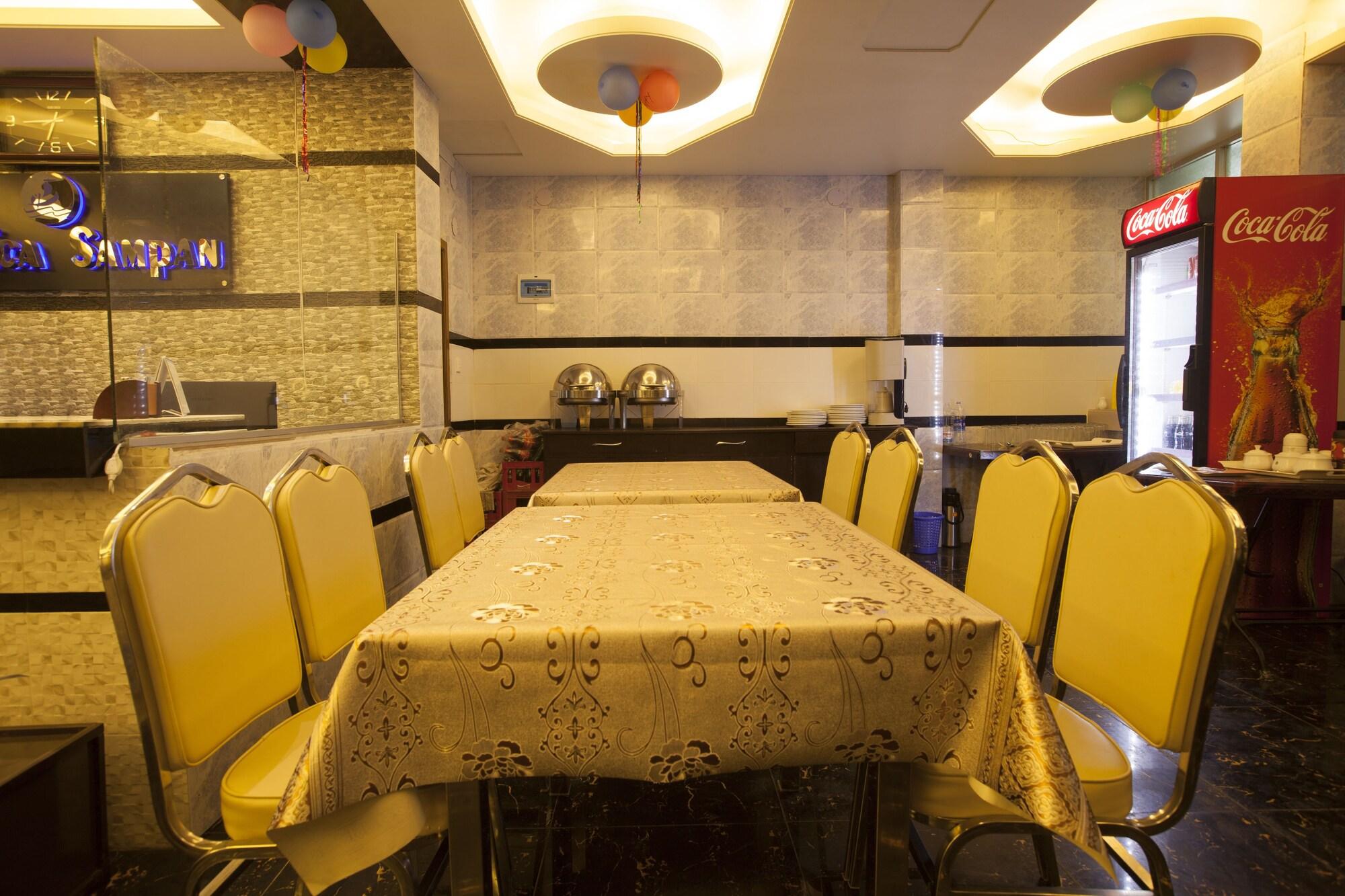 Restaurant Exotica Sampan