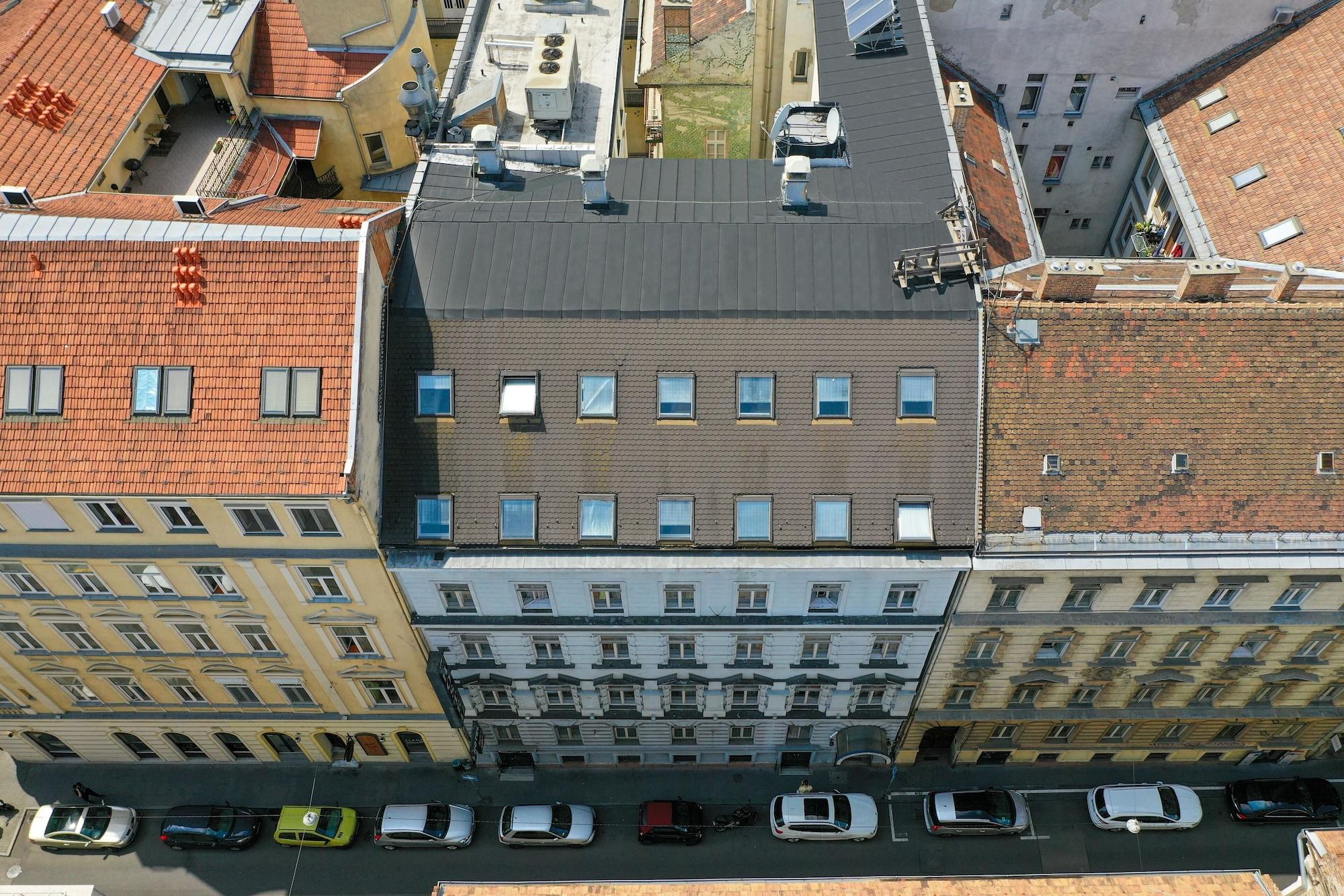Vista Exterior MP Hostel Budapest