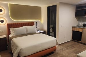 Alojamiento - Expo Satelite 2750 Hotel & Suites