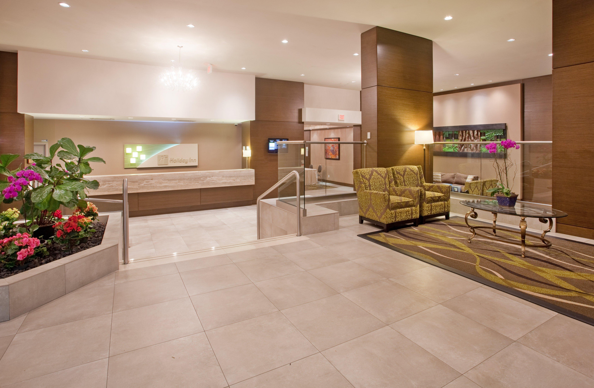 Vista Lobby Holiday Inn Vancouver Centre by IHG