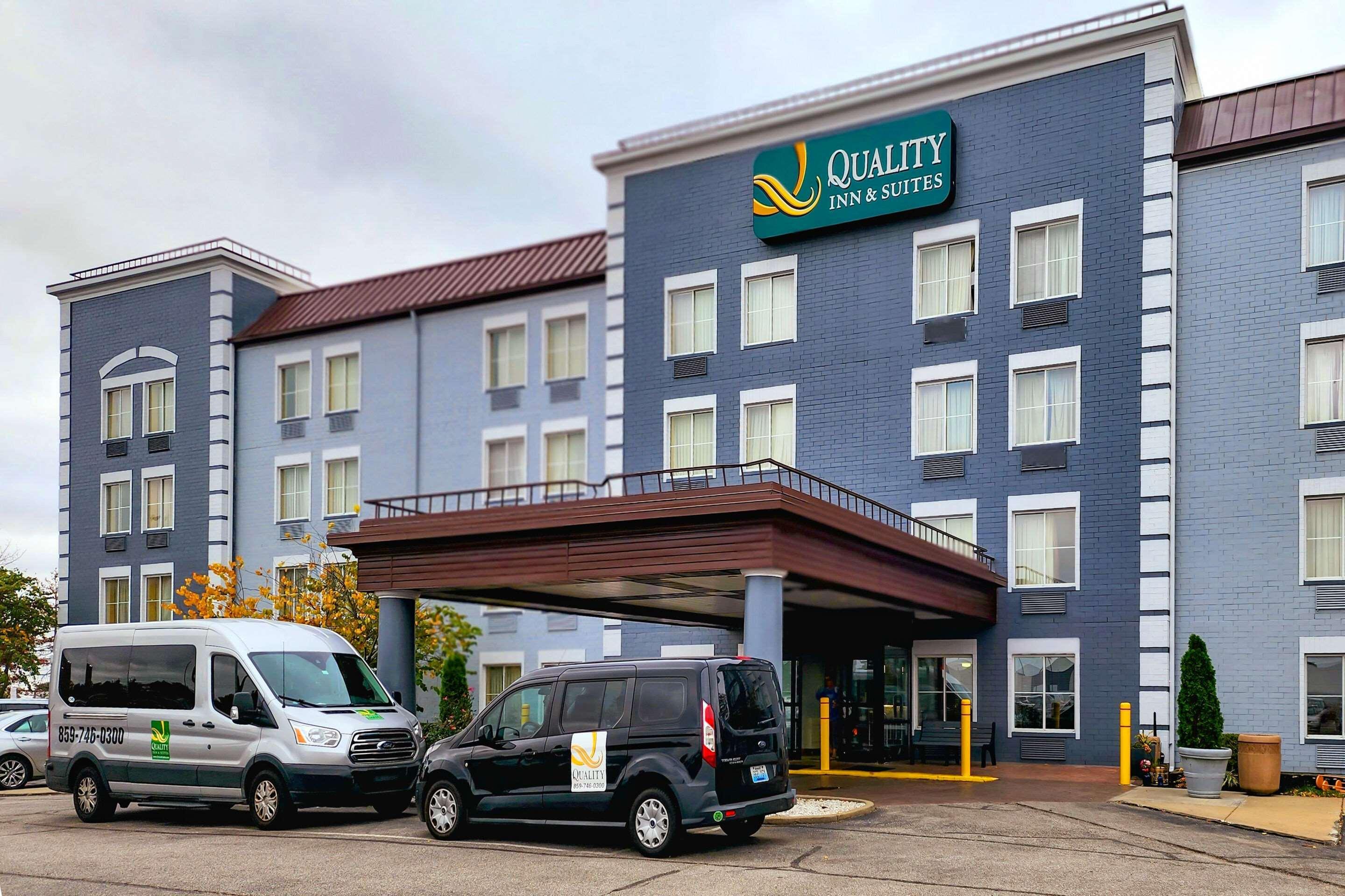 Vista Exterior Quality Inn & Suites CVG Airport