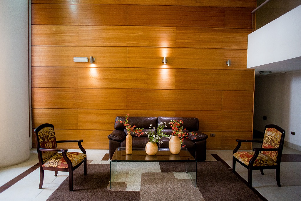 Vista Lobby Apartbenard