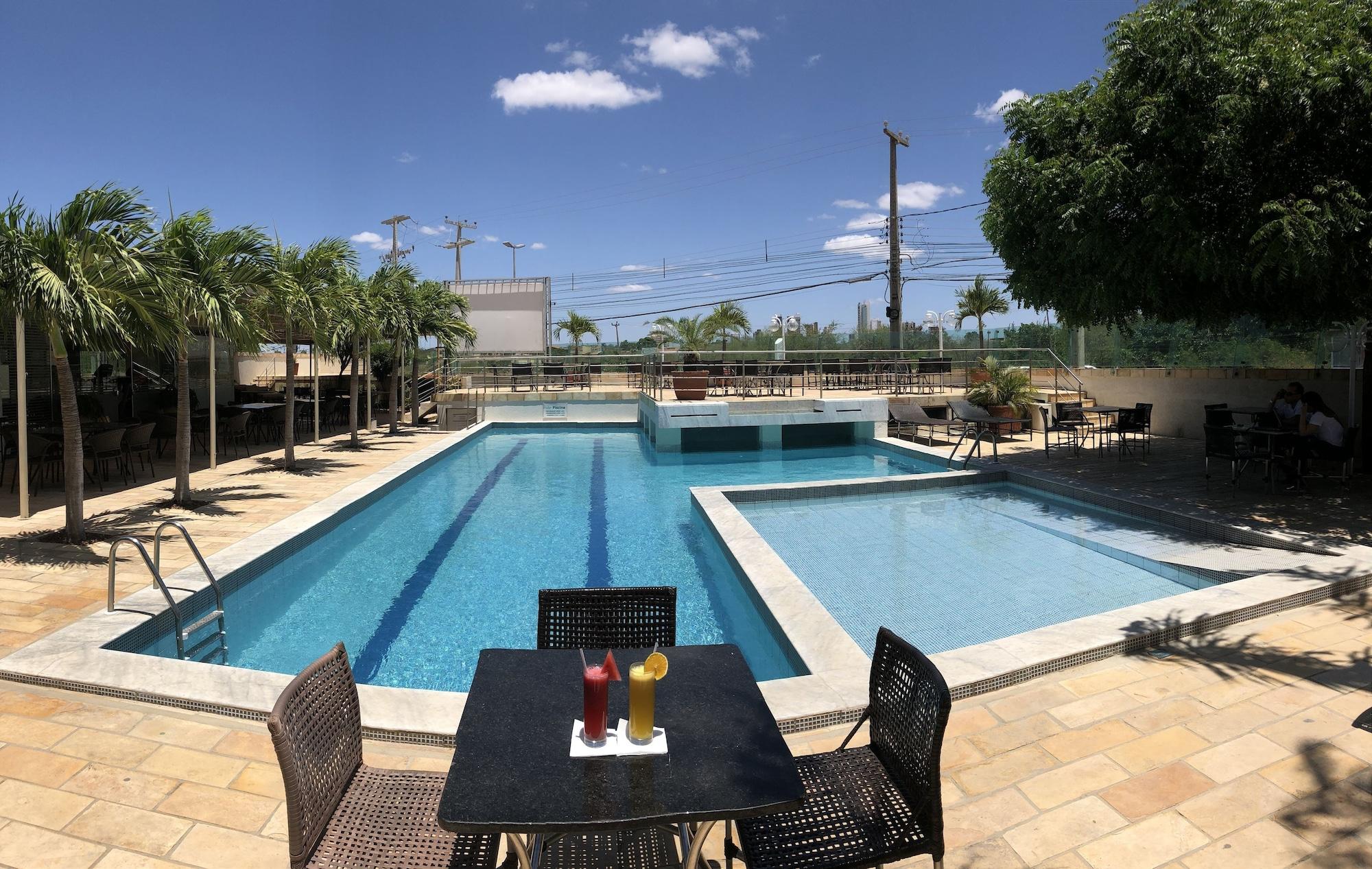 Vista Piscina Garbos Trade Hotel