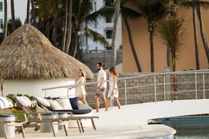Renta temporal - 3BR fully equipped condo OCEAN FRONT - Golden Zone