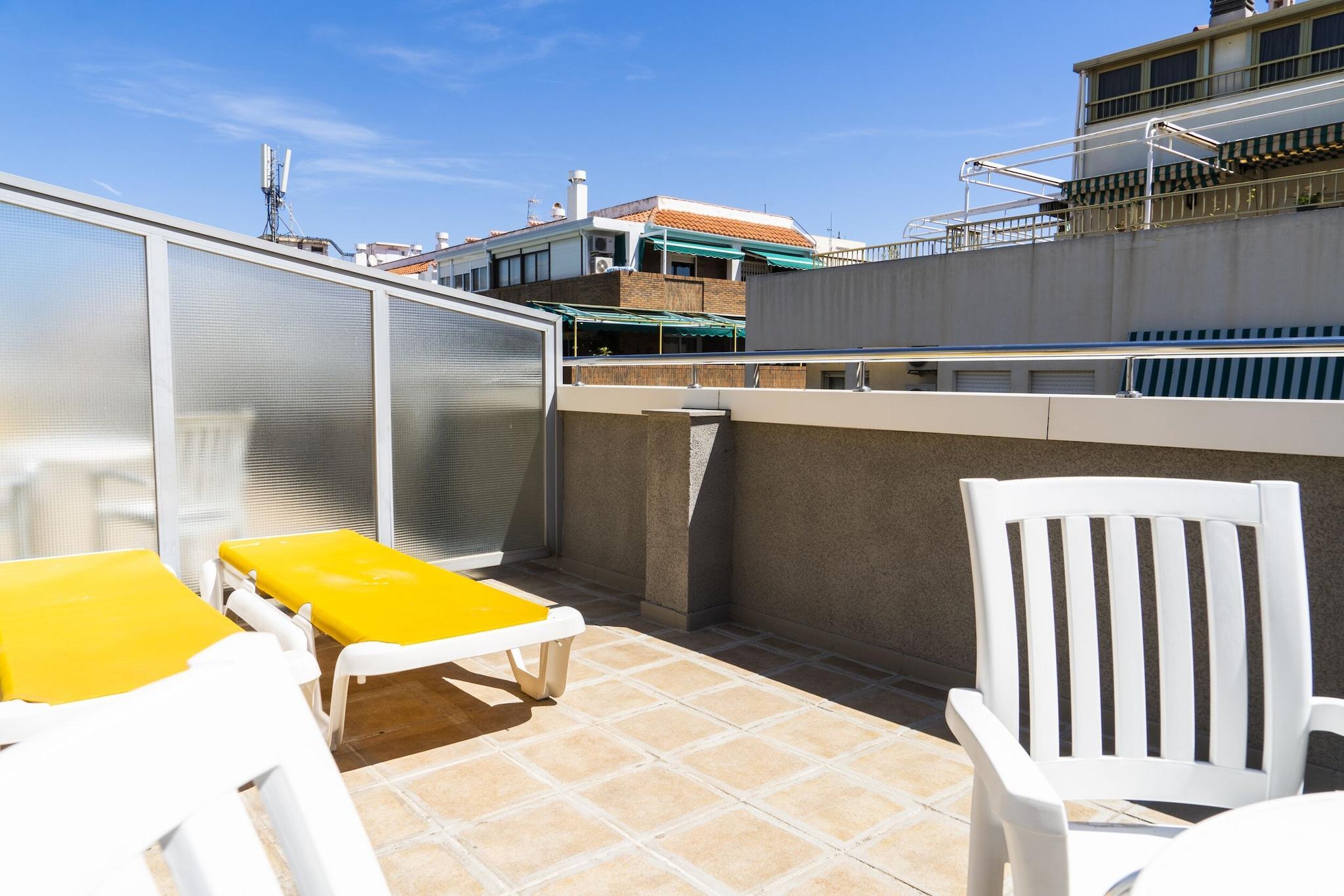 Vista Exterior Hotel Montesol Benidorm