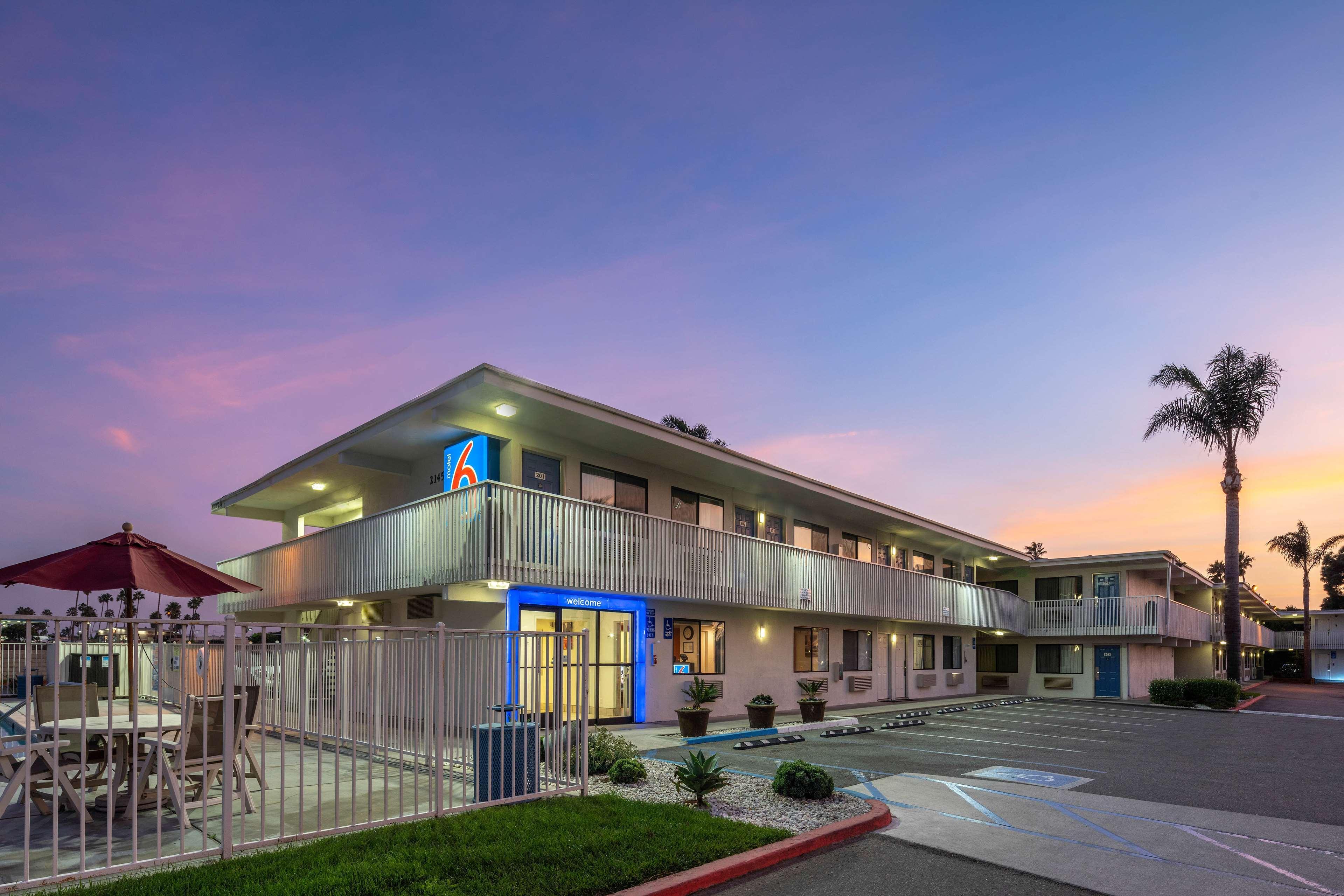 Varios Motel 6 Ventura, CA - Beach