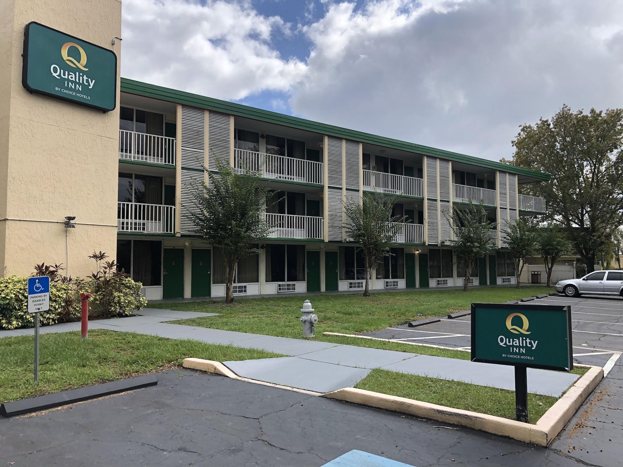 Vista Exterior Quality Inn
