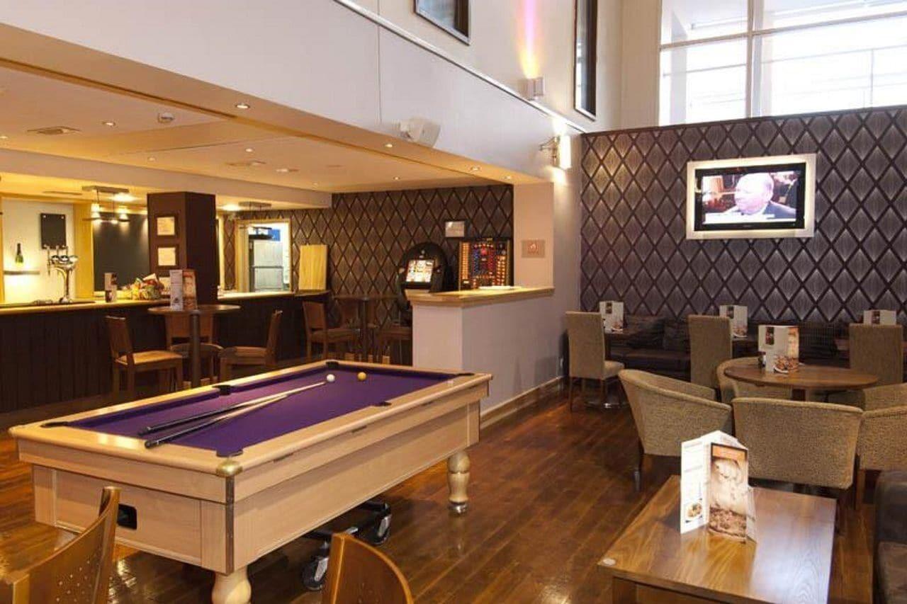 Instalaciones Recreativas Premier Inn London Heathrow Airport T2 & T3 - Bath Road