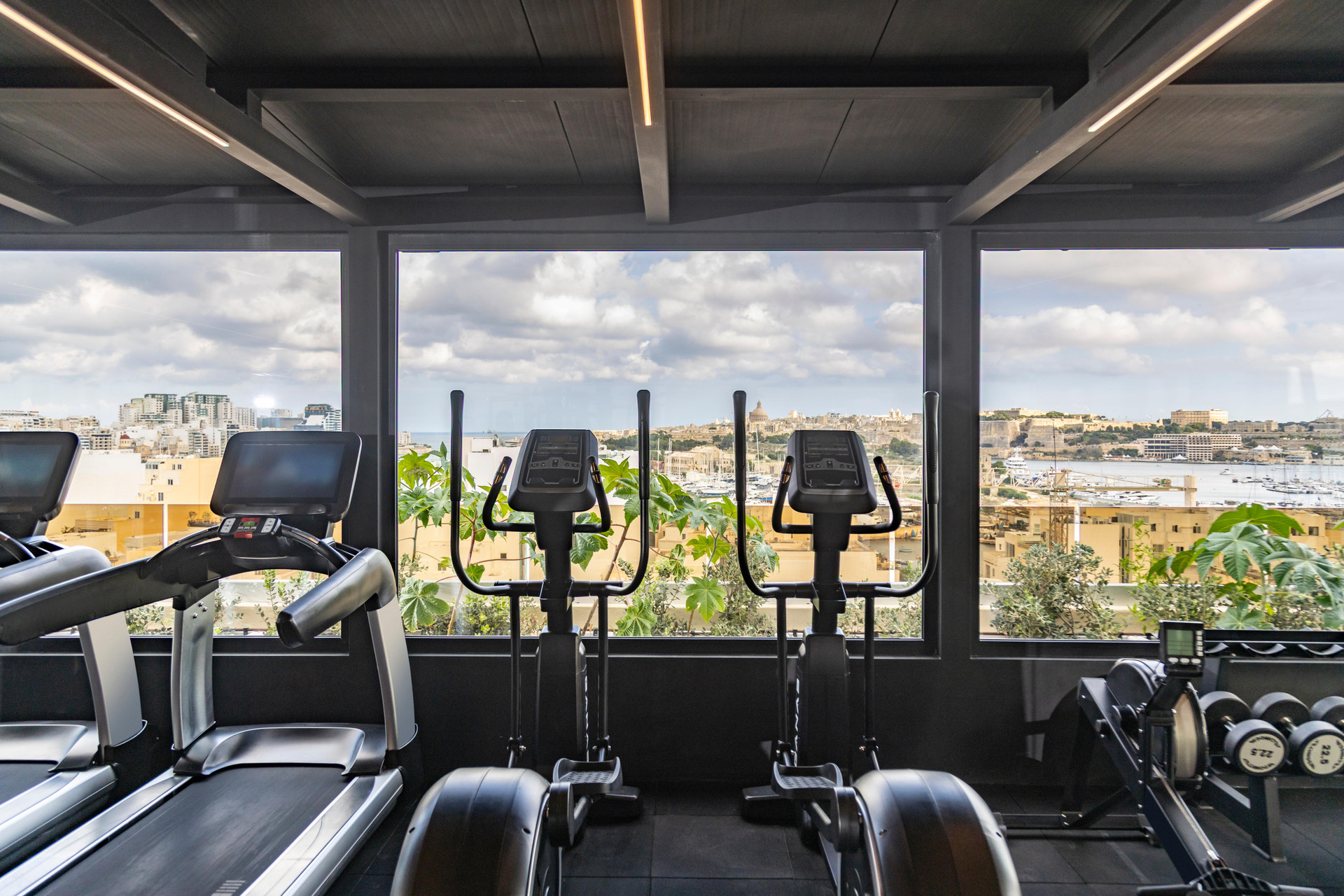 Instalaciones Recreativas Novotel Malta Sliema (Opening June 2025)