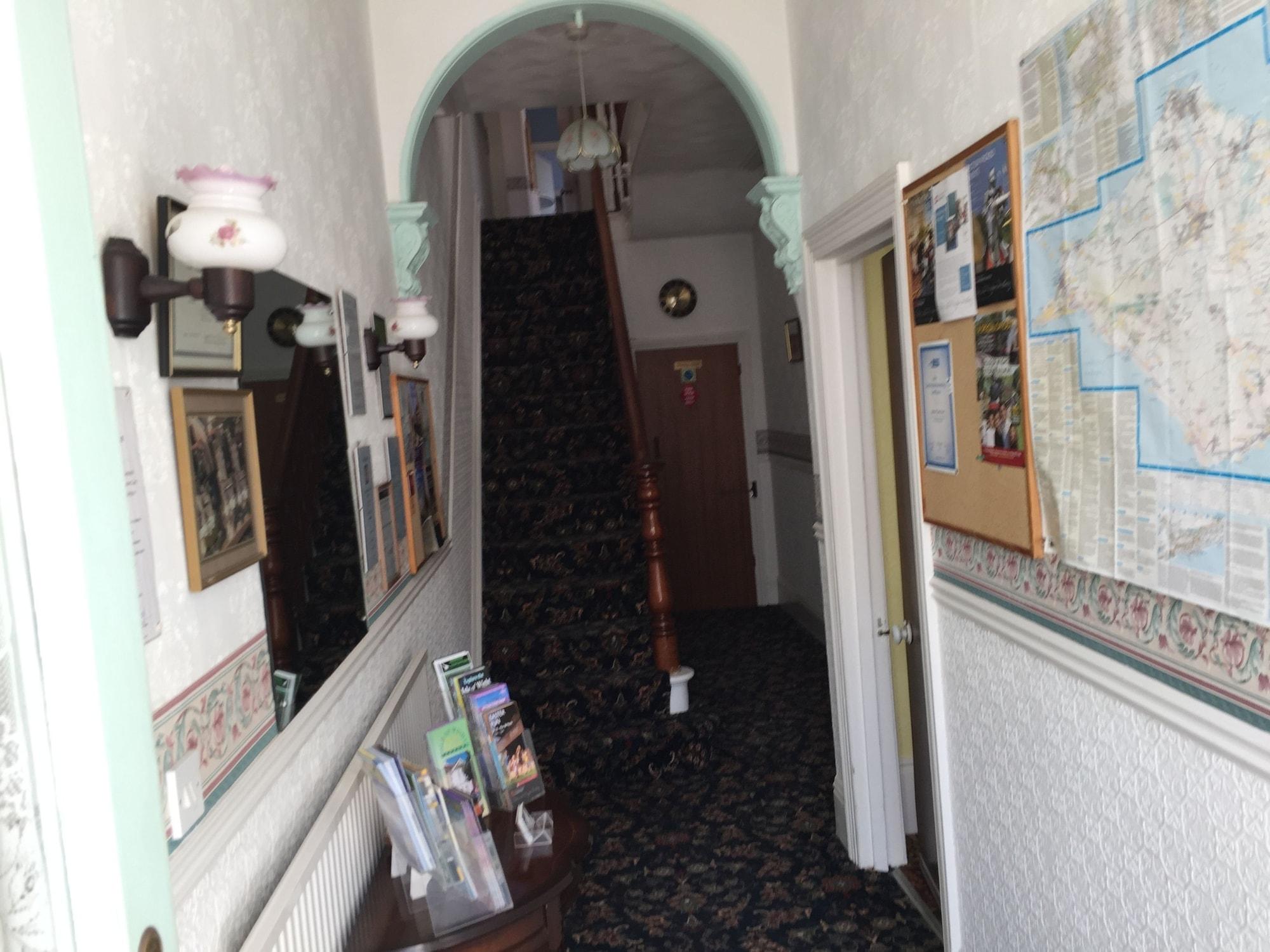 Vista Lobby Inglewood Guesthouse