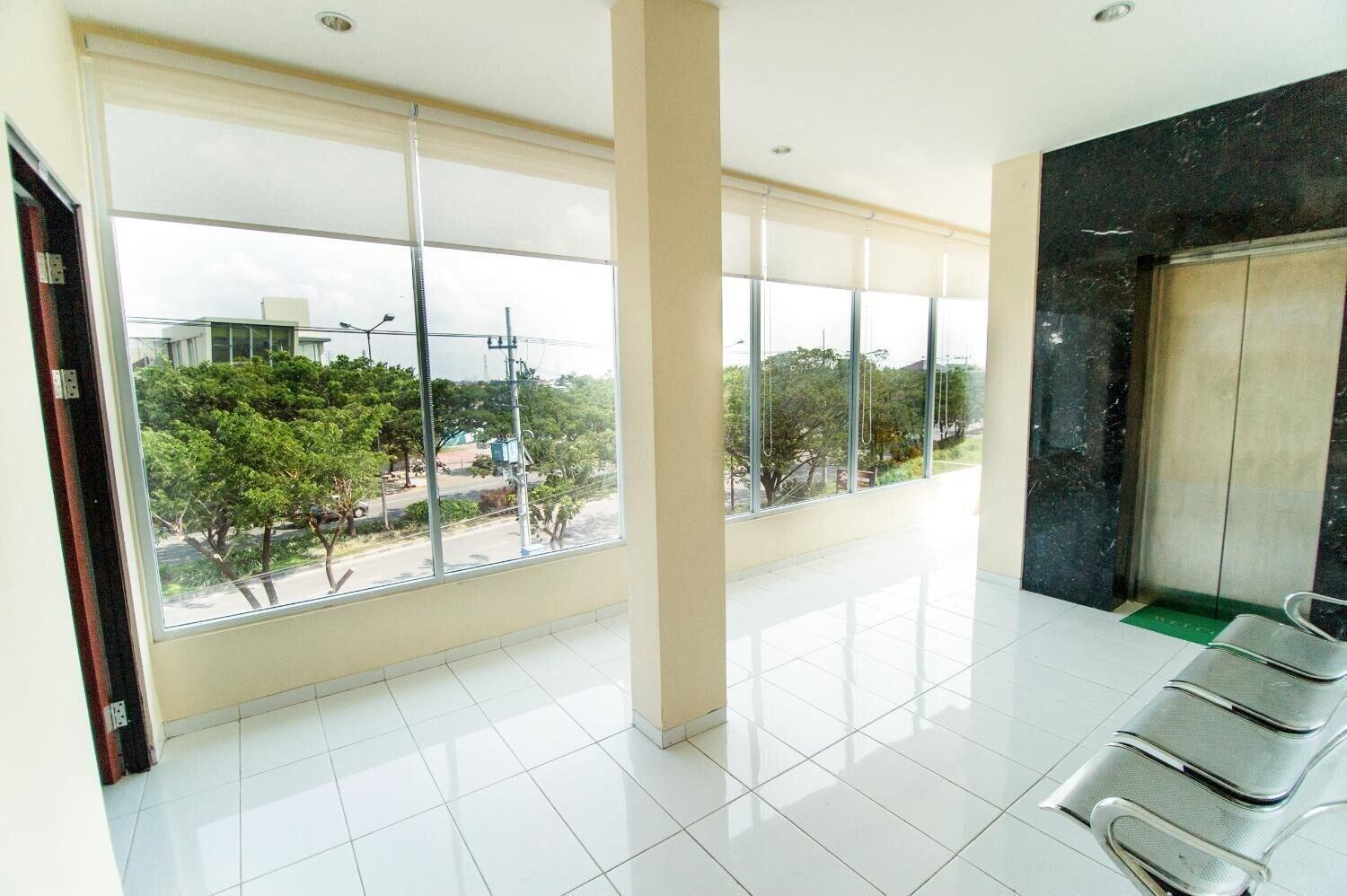 Vista Lobby Grace Setia Hotel