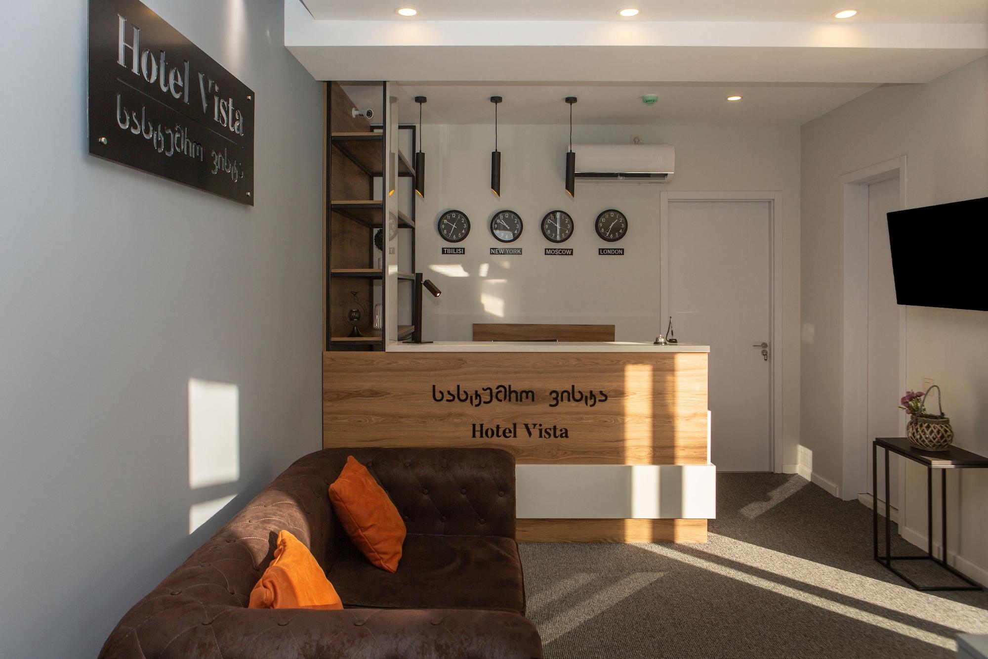 Vista Lobby Vista Hotel