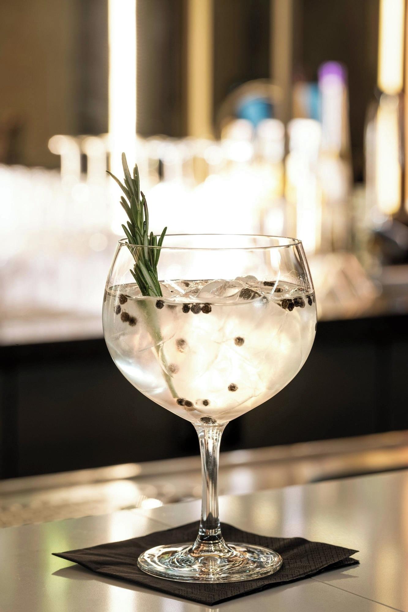 Bar/Salón AC Hotel by Marriott Wuerzburg