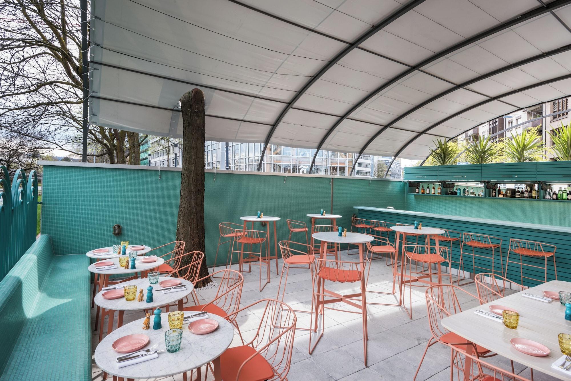 Bar/Salón Boutique & Art Hotel Helvetia